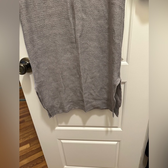 Grey long sleeve knitted dress - Picture 3 of 5